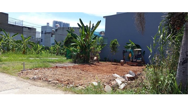 VỊ TRÍ ĐẮC ĐỊA - THÔNG SỐ VÀNG - GẦN VINHOMES Q9 - 97m2. HƠN 4 TỶ. TL.
