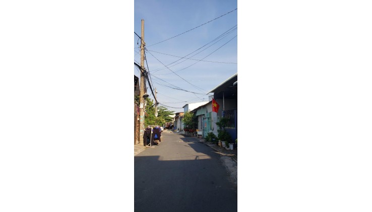 LÔ GÓC 2 MẶT TIỀN, DIỆN TÍCH RỘNG 1.600M2 
GẦN KHU CÔNG NGHỆ CAO - HẺM Ô TÔ - NGANG KHỦNG 40M