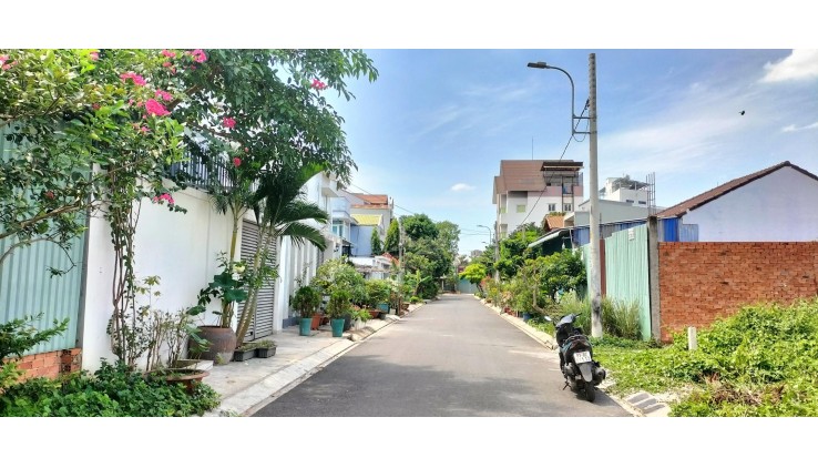 XUẤT HIỆN LÔ ĐẤT ĐẸP_2 MẶT TIỀN XE TẢI_KHU PHÂN LÔ ĐỒNG BỘ_GIÁ 2.9 TỶ.