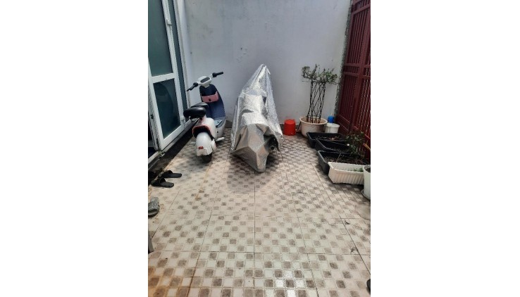 NHÀ ĐẸP 108M2 4TẦNG 6PN CÁCH ĐƯỜNG NGUYỄN THỊ THÂP 20M P TÂN PHÚ QUẬN 7 TPHCM