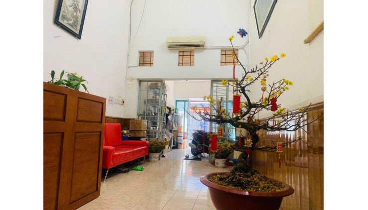 MẶT TIỀN GÒ VẤP, 68M2 4 TẦNG, ĐANG CHO THUÊ 13TR, SIÊU HẤP DẪN, XE HƠI VÀO NHÀ, SỔ NỞ HẬU, BỆNH VIỆN 175, SÁT NGUYỄN KIỆM. CHỈ 6.9 TỶ.