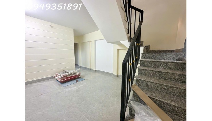 NHÀ SÁT PHAN ĐĂNG LƯU 180M2 NGANG 16M 2TẦNG SHR HOÀN CÔNG ĐỦ GIÁ 8,9 TỶ