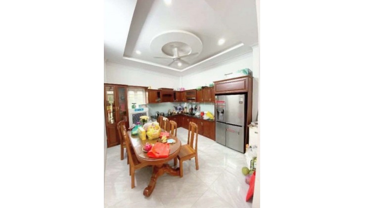 Nhà mới khu vip hxh tránh nhau 50m2-4tang Tân Thới Hiệp 29 QUẬN 12 , 5 tỷ nhỉnh 0932030061