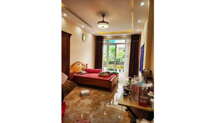 *** Nhà Bán Đẹp 4Tầng, Gần MT Nguyễn Trãi Quận 5, Hẻm thông,Ôtô Đỗ Cửa, Xíu 9Tỷ