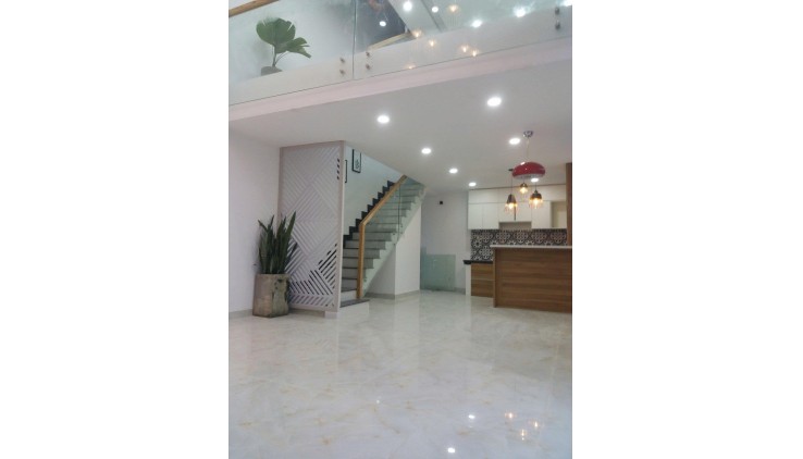 Cần bán nhà THẠNH XUÂN 40 GÓC 2MT  CẶP NHÀ 10 PHÒNG - 93,2m2-3,850 tỷ .