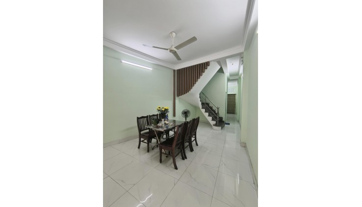 Bánnhà MT Nguyễn Thái Sơn, P3, GòVấp, (5x12)3tầng, Nhỉnh 8tỷ,Hoàn Công