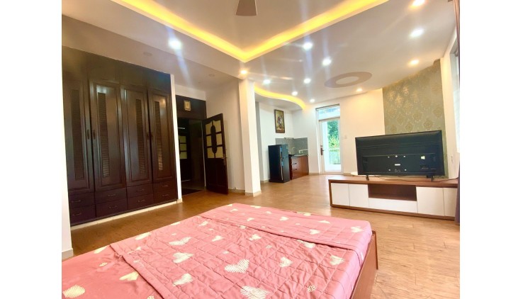 BIỆT THỰ 2 MẶT TIỀN ĐẸP LUNG LINH QUẬN 2