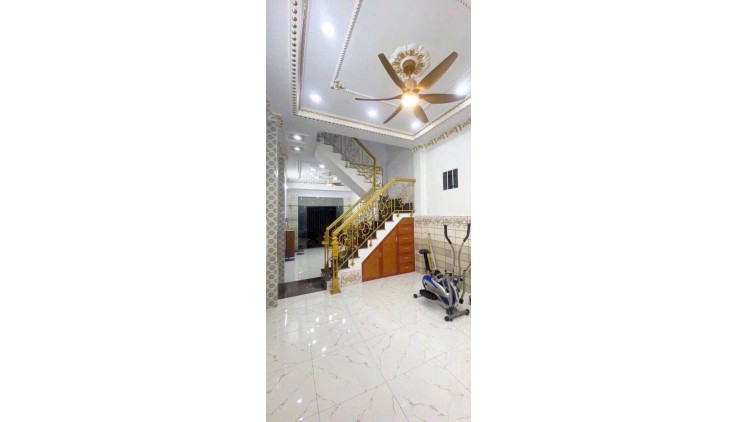 BÁN NHÀ MỚI XÂY KIÊN CỐ, VẬT TƯ CAO CẤP, KIỂU TÂN CỔ ĐIỂN HIỆN ĐẠI, 272m² SÀN, 7.3 TỶ. ĐT  0898573292