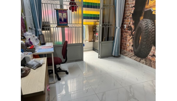 GẦN CHỢ CÂY QUÉO, SÁT CHỖ XE HƠI QUAY ĐẦU -  4 LẦU BTCT 4 PN SÂN THƯỢNG, DÒNG TIỀN 11 TRIỆU/THÁNG, NHỈNH 5 TỶ