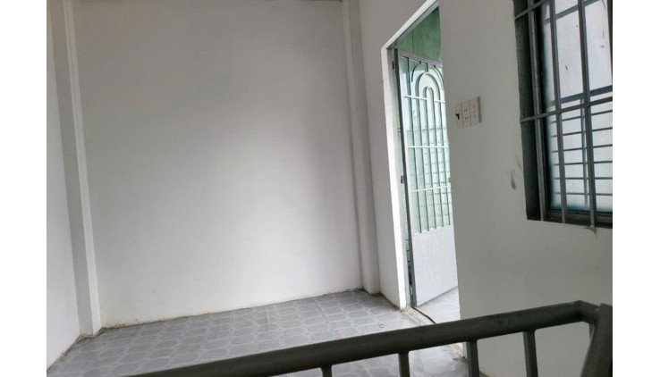 Bán Nhà 2 Tầng, DT Lớn 60m2, Nhỉnh 3 Tỷ Tân Chánh Hiệp Quận 12