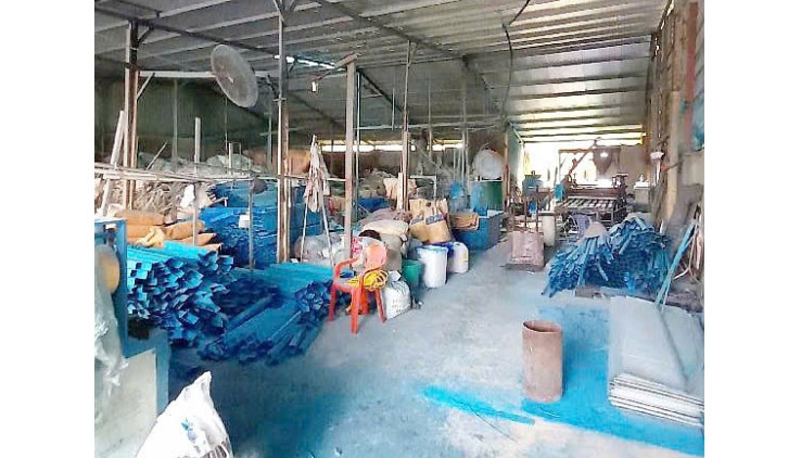 Kẹt bán GẤP 200m2 đất thổ cư 100% tặng kho xưởng mặt tiền TX48 Quận 12, chỉ hơn 5Tỷ