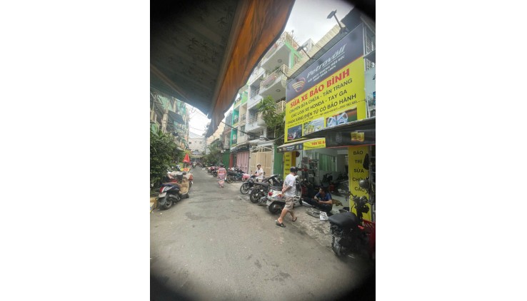 Cần bán nhà hẻm đường Lý Thái Tổ, P.4, Q.3, 3.8m x 13.5m, giá chỉ 11.9 tỷ