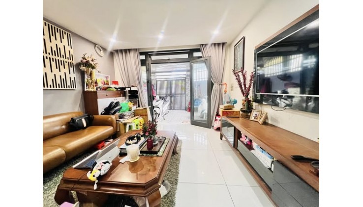 BÁN NHÀ 4 TẦNG, 80M2,  NGUYỄN KIỆM, GÒ VẤP - GIÁ 6.5 TỶ - SỔ HỒNG