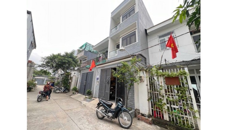 Cực chắc chắn NHÀ ĐÚC 4 TẦNG, HXH, SHR, ngay Kho Bạc Đường LÒ LU, Tp. TĐ – Chỉ 5,2 TỶ. LH 0909185988