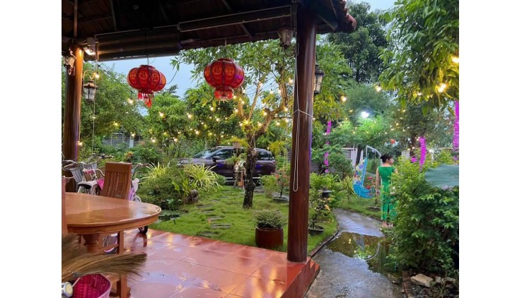 Bán gấp nhà 3900 m2. giá 300tr , nhà cấp 4 nhà chòi, sân vườn, cây trái