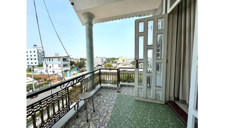 BÁN BIỆT THỰ LÔ GÓC MẶT TIỀN THẠNH LỘC - HƠN 107M2 (7x16), 3 TẦNG, 4 PN - GẦN NGÃ TƯ GA, GIÁP GÒ VẤP - GIÁ CHỈ 8.5 TỶ.