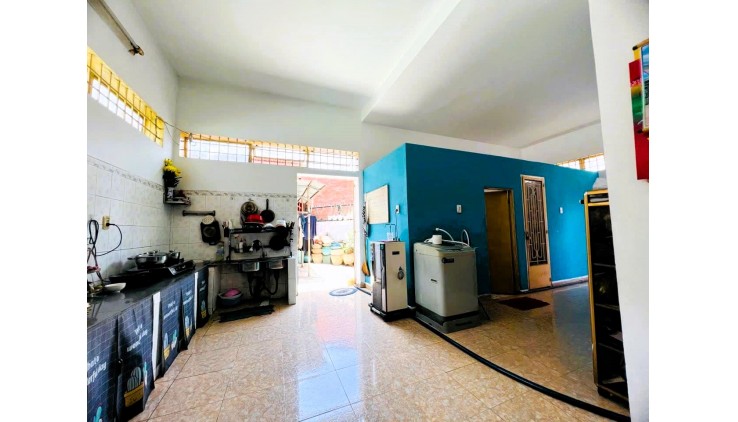 Cho thuê nhà nguyên căn Linh Đông, 196m², 4PN, mới đẹp, giá tốt