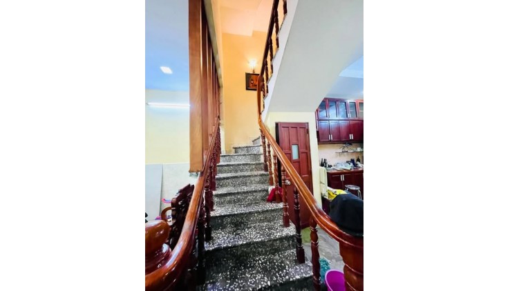Hẻm Ôtô Đường Thành Thái Phường 14 Quận 10..