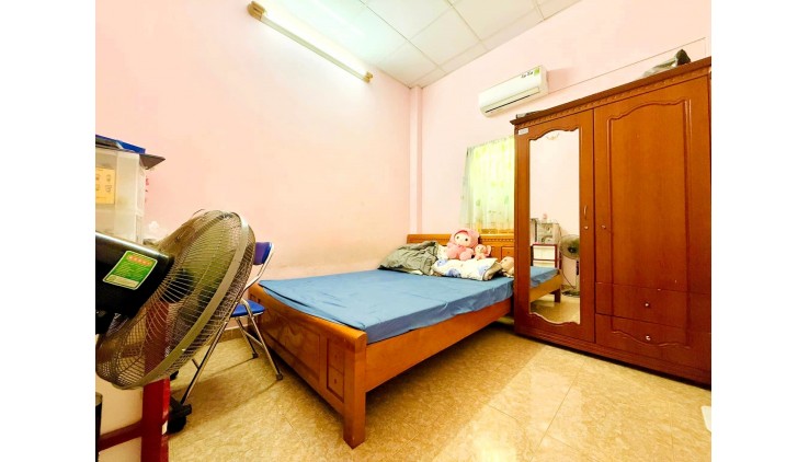 Cho thuê nhà nguyên căn Linh Đông, 196m², 4PN, mới đẹp, giá tốt