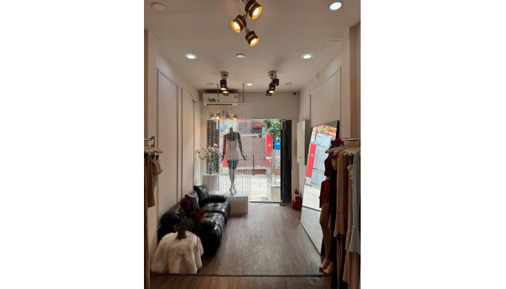 Nhà cho thuê, mặt tiền Nguyễn Đình Chính, Phú Nhuận, 60m2, 2 tầng, 2 phòng ngủ, vừa ở vừa KD, giá 19tr.tháng