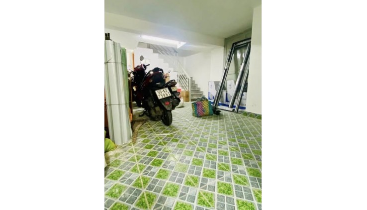 NGAY NGÃ TƯ BẢY HIỀN - HXH - 60M - 4 TẦNG - 7PN DOANH THU 45TR CHỈ 9 TỎI