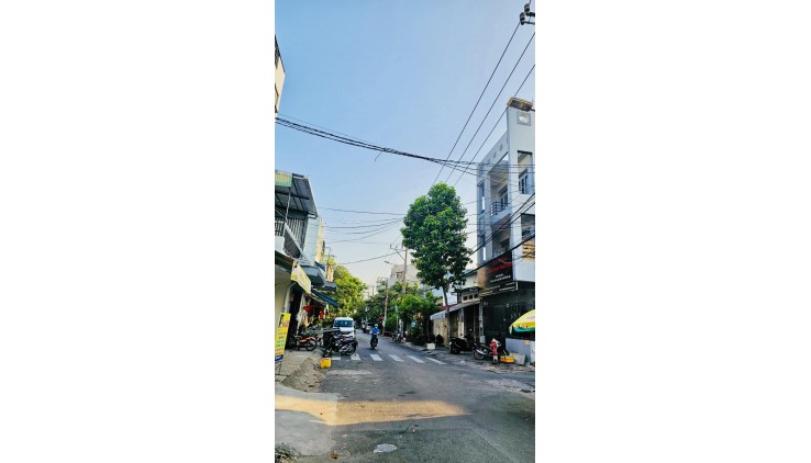 MTKD GIÁ HẠT DẺ - NGAY CHỢ TÂN HƯƠNG - 81M - 5 TẦNG FULL NỘI THẤT NHỈNH 8