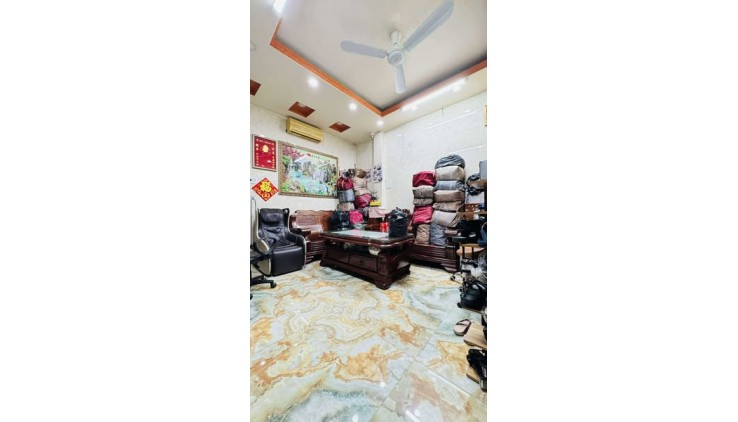 Nhà Mặt Tiền Đường Hòa Hảo Phường 7 Quận 11.