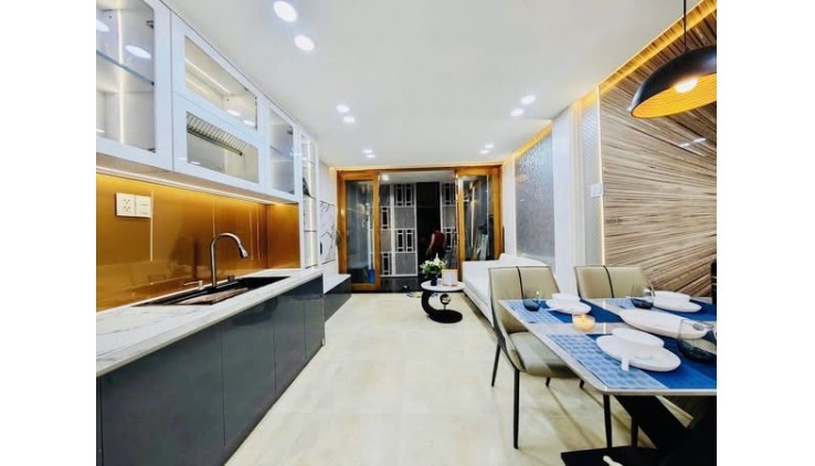 Nhà Đường Phan Xích Long Phường 2 Quận Phú Nhuận.