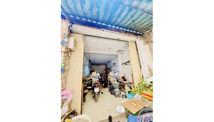 NHÀ C4 - SẴN DÒNG TIỀN - HẺM 4M - SÁT MT - GẦN AEON - 64M NHỈNH 4 ĐỒNG