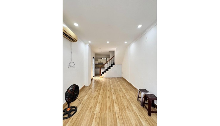 BÁN NHÀ HXH ĐOÀN THỊ ĐIỂM MỚI ĐẸP - LÔ GÓC - 32M2 - GÍA 6.7 TỶ TL