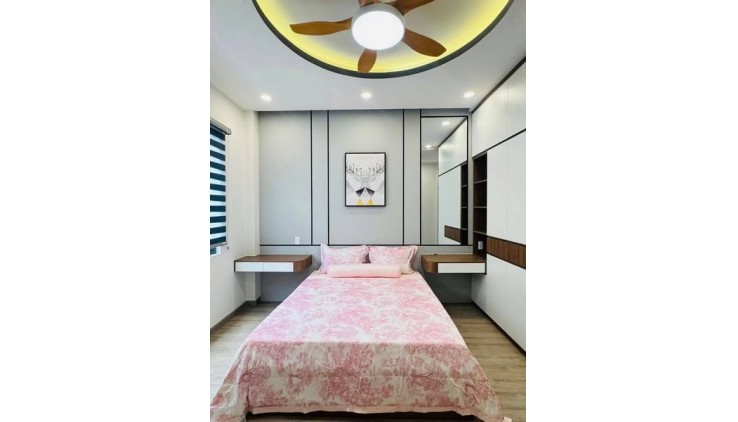 Nhà Nguyễn Chí Thanh Phường 4 Quận 11.