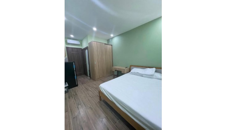 Nhà Hẻm Ôtô Đường Lý Thái Tổ Phường 1 Quận 3.