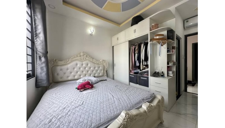 Nhà Hẻm Ôtô Đường Hoàng Hoa Thám Quận Bình Thạnh Phường 6.