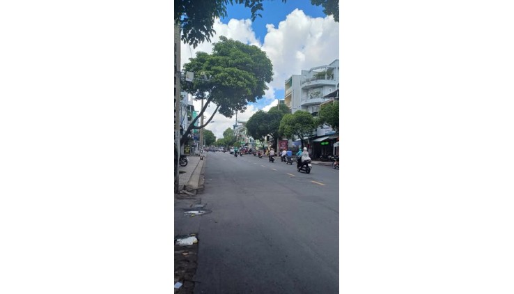 Nhà Đường Lãnh Binh Thăng Phường 12 Quận 11.