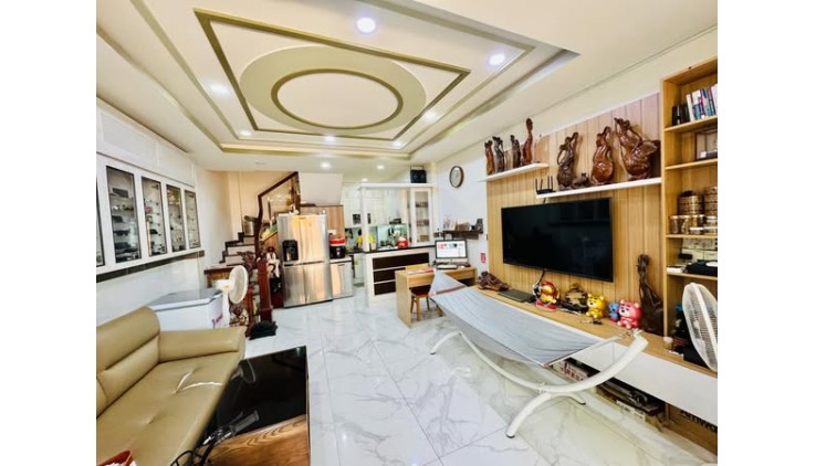 Nhà Hẻm Ôtô Đường Phan Đăng Lưu Quận Phú Nhuận Phường 4.