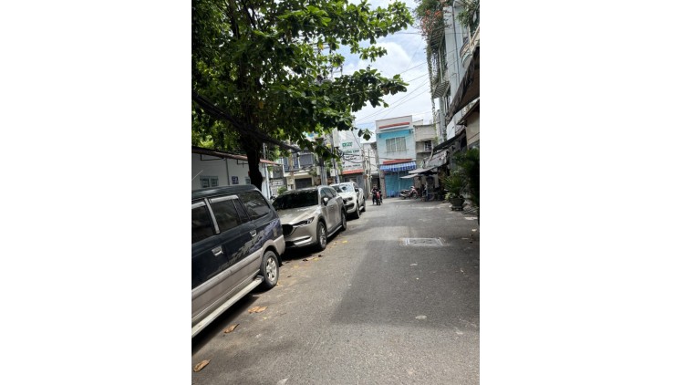 BÁN NHÀ 4 TẦNG, 60M², PHAN VĂN TRỊ, P.11, BÌNH THẠNH - 5.5 TỶ - SỔ HỒNG