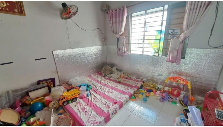 **Xíu 3Tỷ,Nhà Hẻm 3Tầng Ngay Vòng Xoay Lê Đại Hành-BìnhThới (3.4X11.3)3 Pn vào ở ngay.