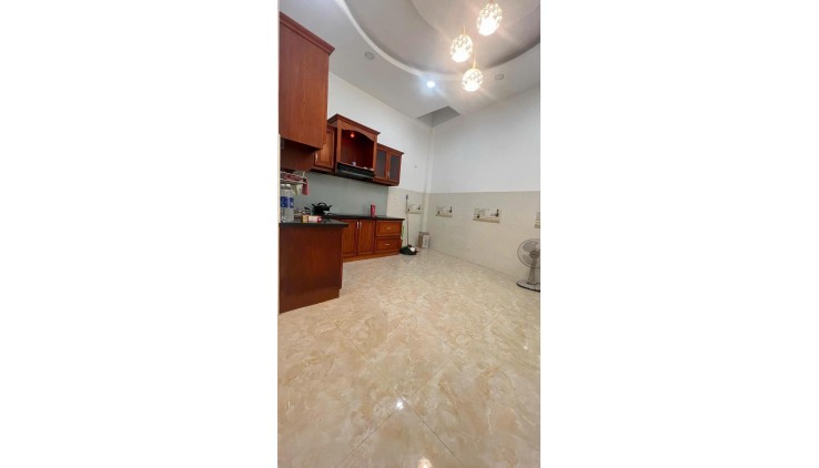 **Bán Nhà Đẹp Ở Ngay Trần Hưng Đạo-Nguyễn Biểu Quận 5-4X13, Tầng 4PN Chỉ 9.1Tỷ TL