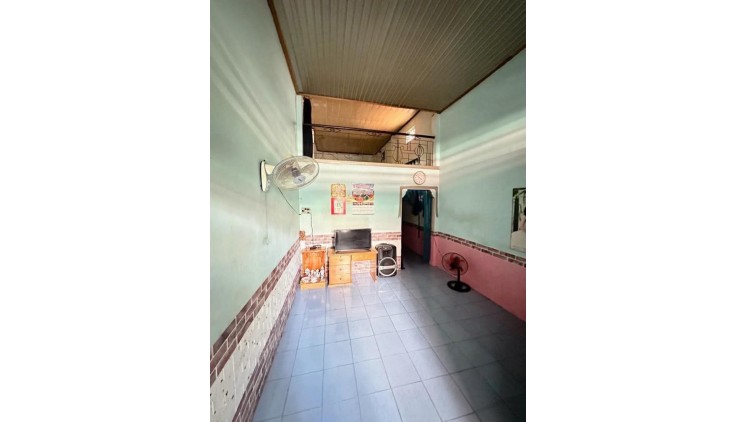 Bán nhà cấp 4 có lửng 55m2 Trung Mỹ Tây 2 QUẬN 12 , sát Galaxy Trung Chánh - 3 tỷ nhỉnh 0932030061