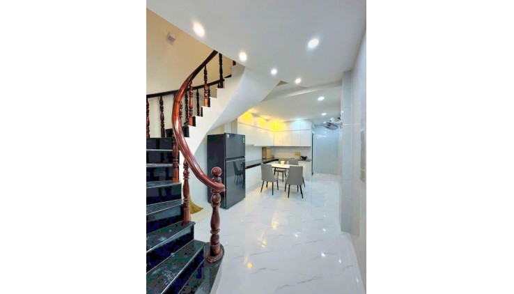 *++Nhà HXT Nguyễn Trãi Q5_Mới Đẹp Ở Liền_43m2_Full Nội Thất-5Tầng-5PN_Chỉ Nhỉnh 10Tỷ