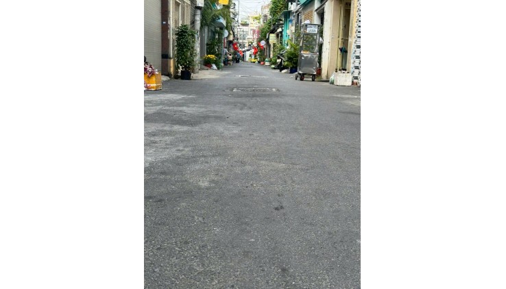 ++Bán nhà mặt tiền Sơn Hưng, phường 12, Tân Bình; 4x14 - chợ Bà Hoa