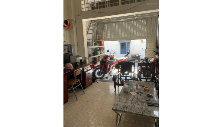 Hẻm xe hơi 6m, P.Tân Quý, quận Tân Phú. DT: 4x17.5m C4 giá: 6.5 tỷ TL