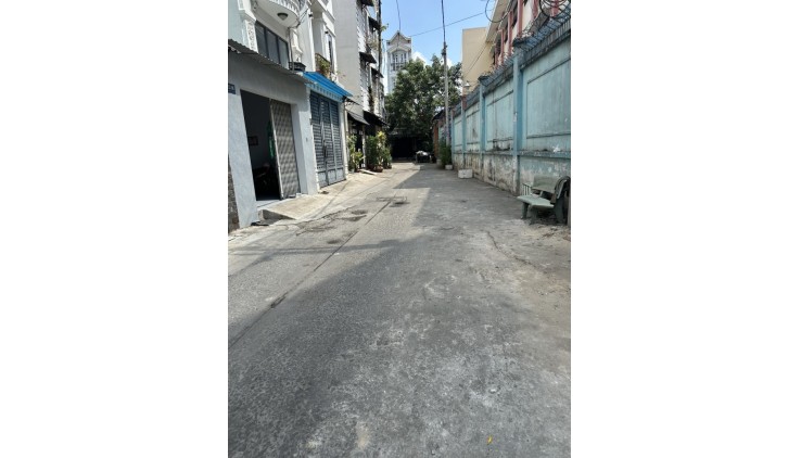 SỔ ĐỎ CHÍNH CHỦ- 70M2, 3 TẦNG, 4 PN, 4WC, NGUYỄN KIỆM, GÒ VẤP - 7.3 TỶ,