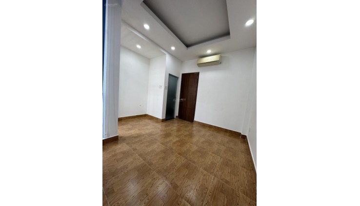 CC cần bán GẤP nhà HXH TRUNG TẤM Q.TP công năng khủng 5T 6PN