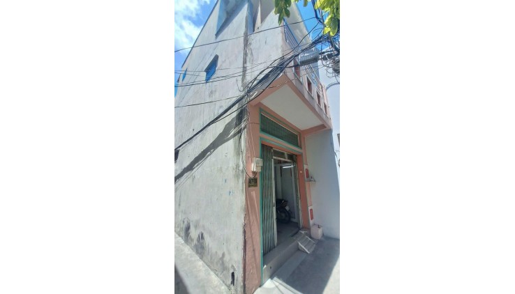 **Xíu 3Tỷ,Nhà Hẻm 3Tầng Ngay Vòng Xoay Lê Đại Hành-BìnhThới (3.4X11.3)3 Pn vào ở ngay.