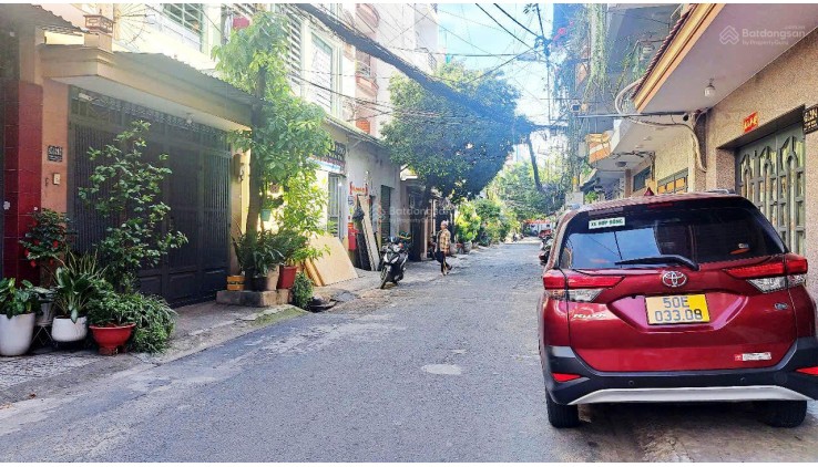*++Gấp Gấp-Nhà HXH nội bộ  285 - 283 Cách Mạng Tháng 8, Q. 10. Ngay khu vip Hà Đô , Hơn 22Tỷ