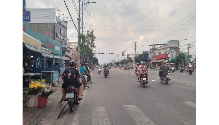 448m2 Mặt Tiền Đặng Thúc Vịnh Đông Thạnh Hóc Môn TP. Hồ Chí Minh 40 tỷ