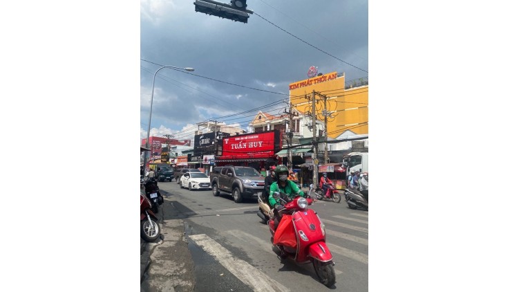 343m2 Mặt tiền Nguyễn Ảnh Thủ Hiệp Thành Quận 12 TP. Hồ Chí Minh có 36 tỷ