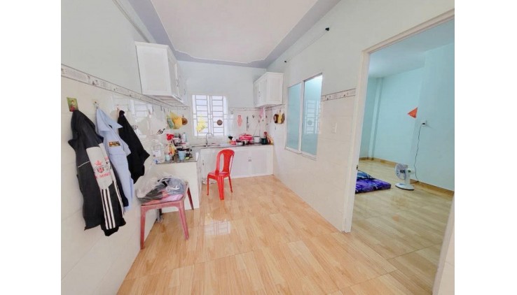 Bán nhà hxh cấp 4 có lửng 92m2 (6,5x14) Hiệp Thành 13 Q12 ,liền kề Cầu Sa , 4 tỷ nhỉnh 0932030061