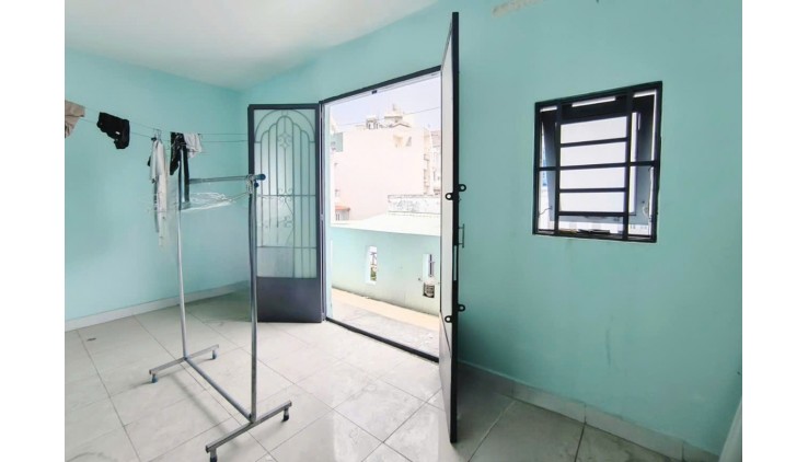 Nhà 3 Tầng Trường Chinh - Dòng Tiền Trên 100tr/Năm - Ngang 5M Tân Bình Hơn 3,9Tỷ